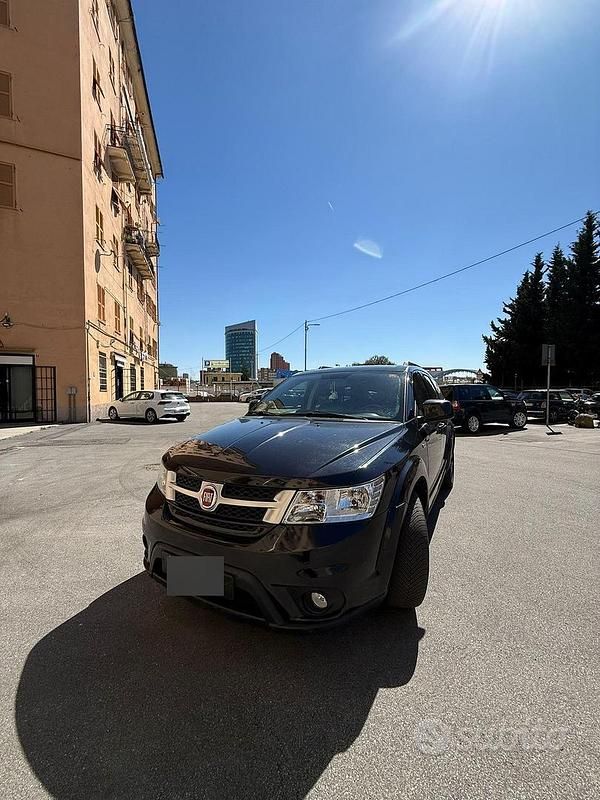 Usata Fiat Freemont 140 CV (102 kW) 2016 Nero SUV