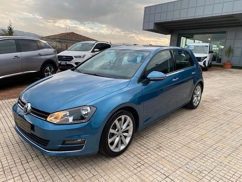 Usata VW Golf VII Business 122 CV (89 kW) 2013 Blu Berlina