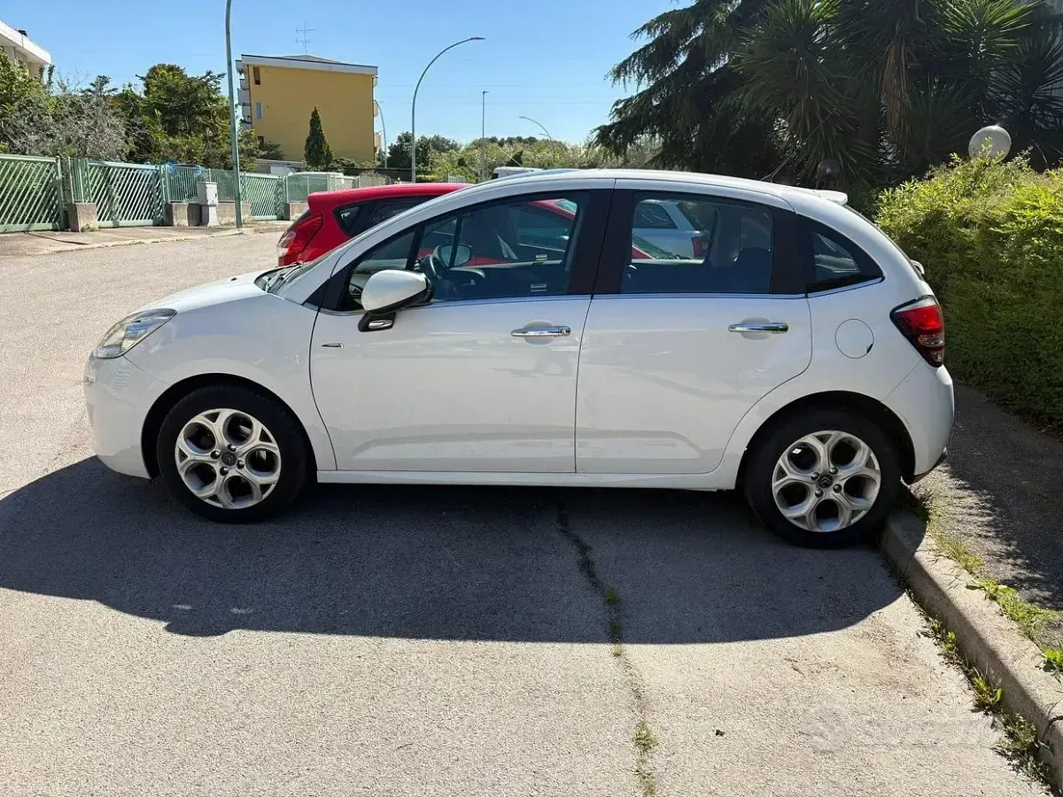 Usata Citroën C3 68 CV (50 kW) 2015 Bianco Berlina