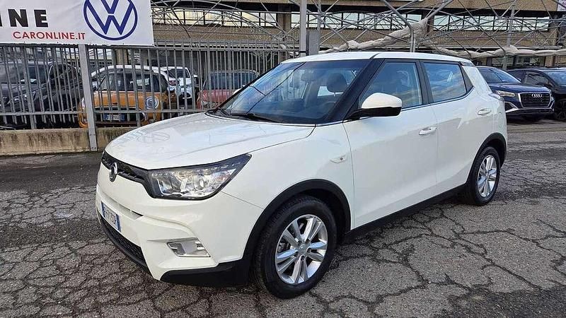 Usata SsangYong Tivoli 114 CV (83 kW) 2017 Bianco SUV