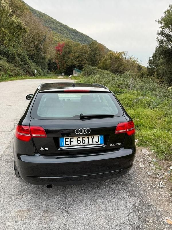 Usata Audi A3 140 CV (102 kW) 2011 Nero Utilitaria