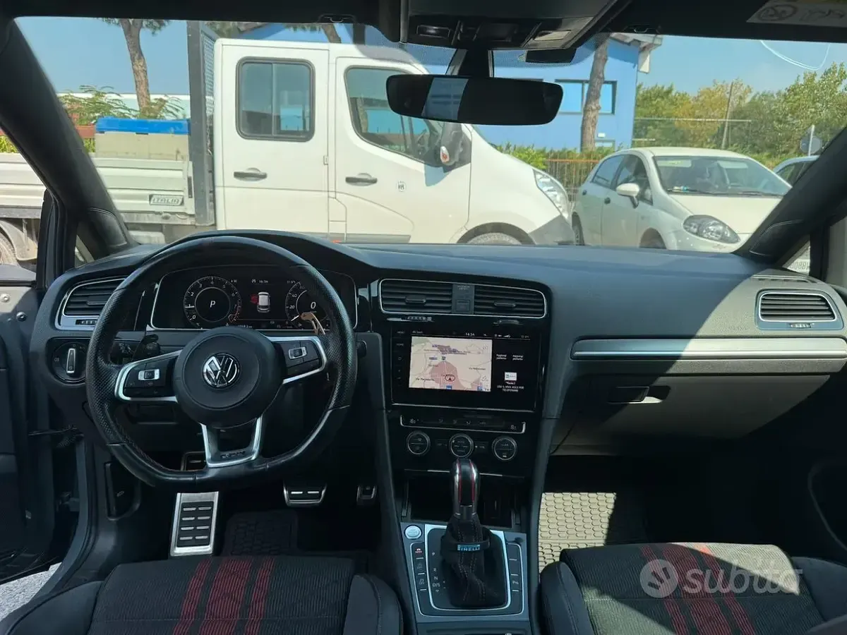 Usata VW Golf VII 290 CV (213 kW) 2019 Grigio Berlina