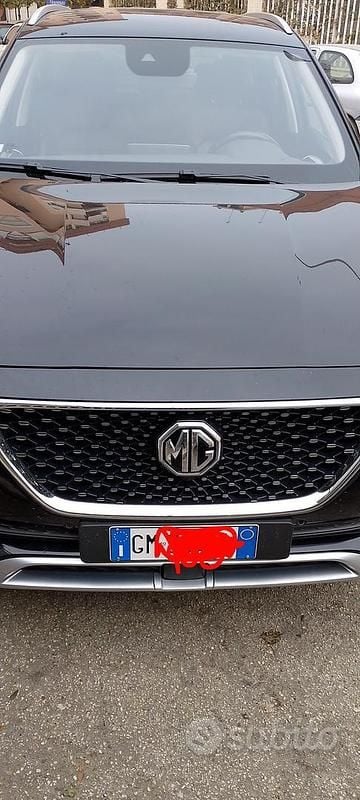 Usata MG HS 162 CV (119 kW) 2022 Nero SUV