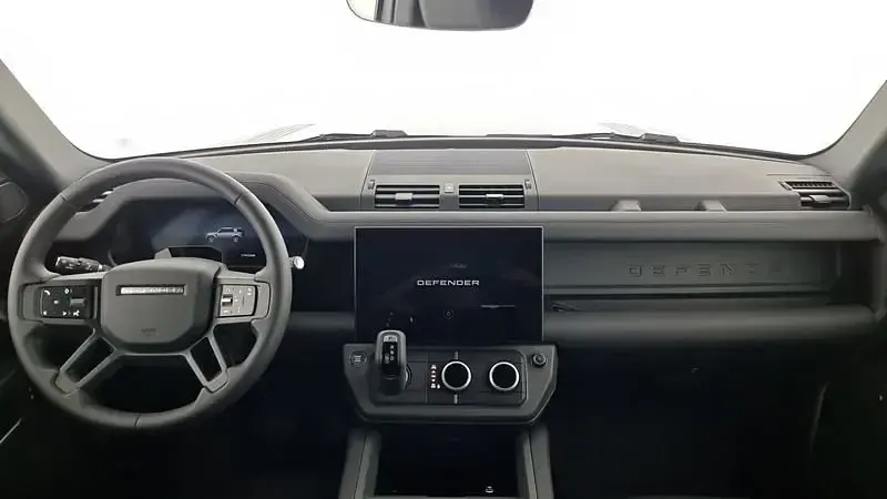 Usata Land Rover Defender SE Dynamic 200 CV (147 kW) 2026 Verde SUV