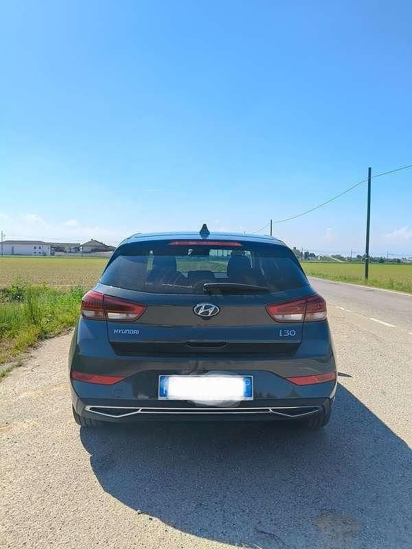 Usata Hyundai i30 Prime 136 CV (100 kW) 2021 Grigio Berlina