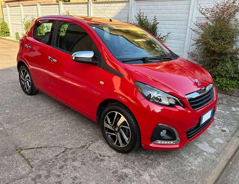 Usata Peugeot 108 Allure 72 CV (52 kW) 2018 Rosso Utilitaria