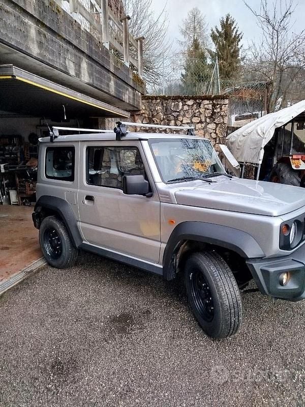 Usata Suzuki Jimny 2022 Grigio SUV
