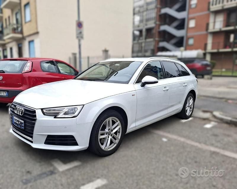 Usata Audi A4 S-Line 150 CV (110 kW) 2018 Bianco Station wagon