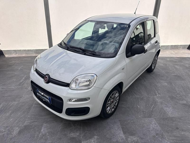Usata Fiat Panda Easy 95 CV (69 kW) 2019 Bianco Utilitaria