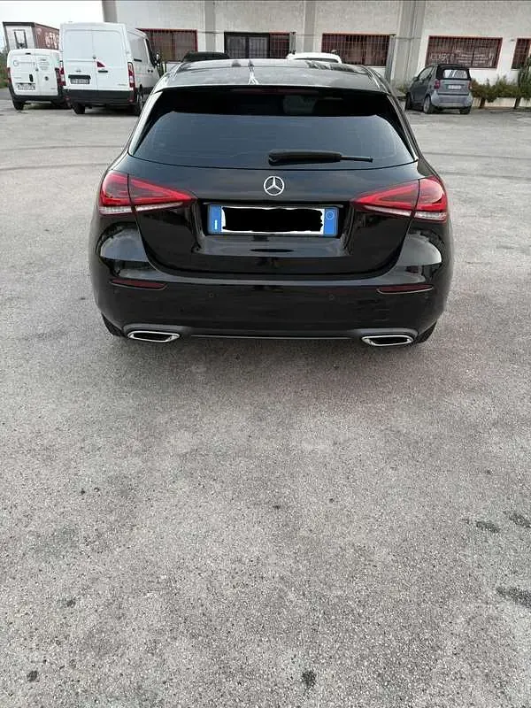 Usata Mercedes A180 116 CV (85 kW) 2019 Berlina