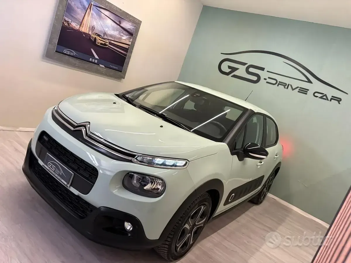 Usata Citroën C3 PureTech 82 CV (60 kW) 2017 Verde Berlina
