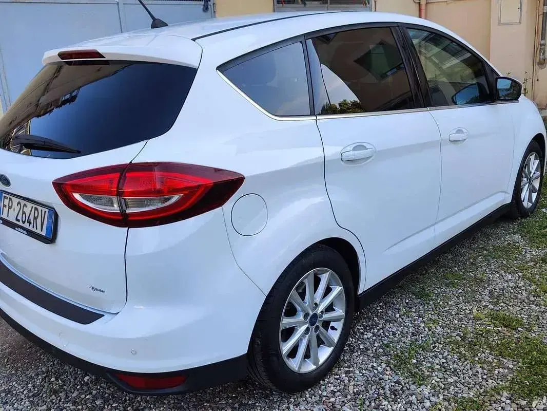 Usata Ford C-MAX Titanium S 120 CV (88 kW) 2018 Bianco Monovolume