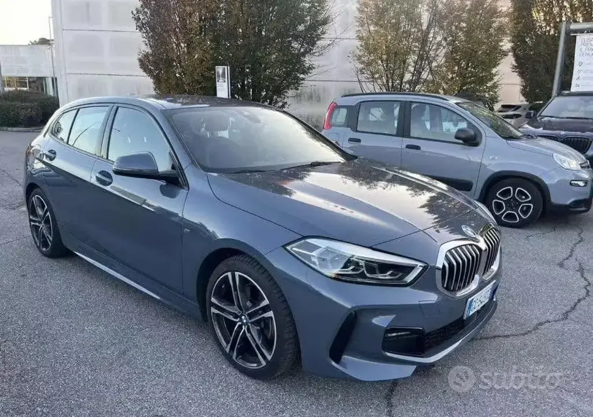 Usata BMW 118 M Sport 150 CV (110 kW) 2020 Bluazzurro Berlina