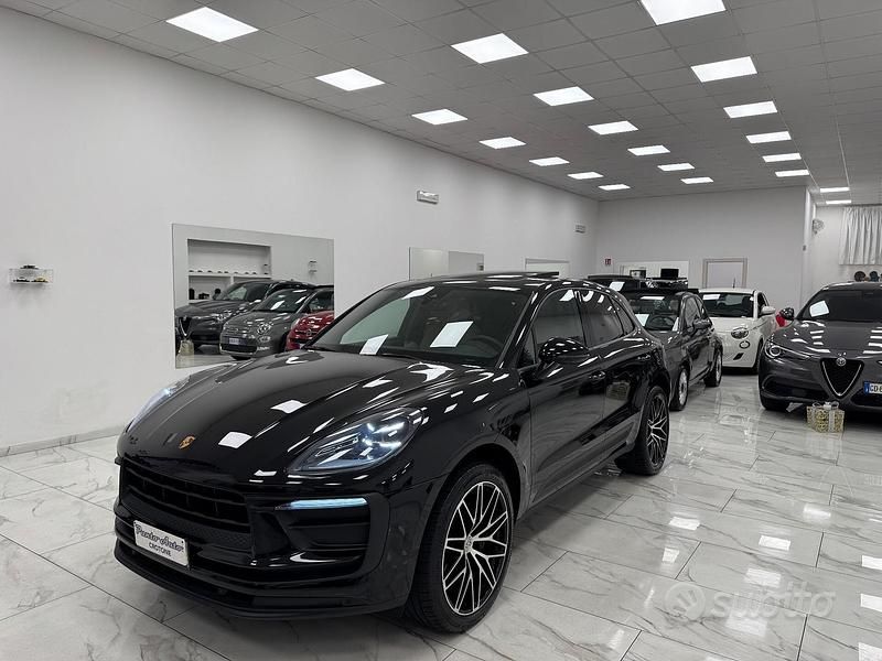 Nero Usata 2022 Porsche Macan SUV | 59.990 € (Super prezzo) - Immagine 1/4
