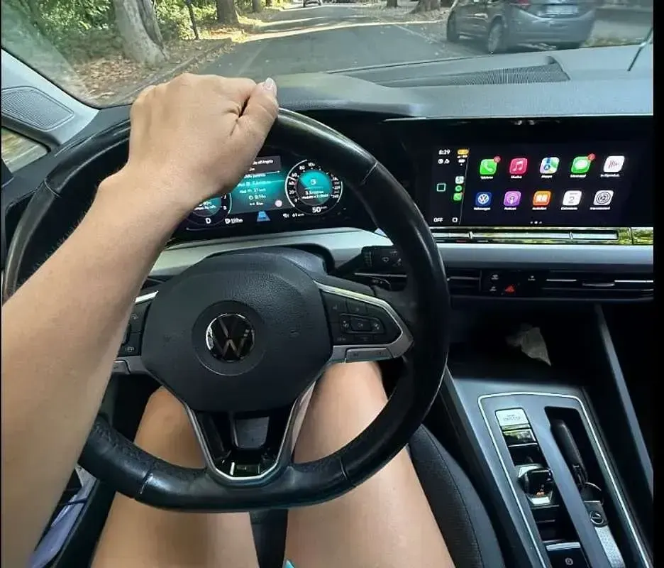 Usata VW Golf VIII Life 150 CV (110 kW) 2020 Blu/azzurro Berlina