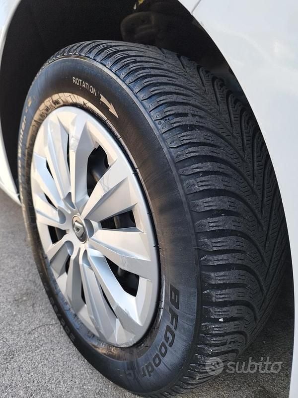 Bianco Usata 2021 Renault Kangoo Monovolume | 9800 € (Buon prezzo) - Immagine 1/4