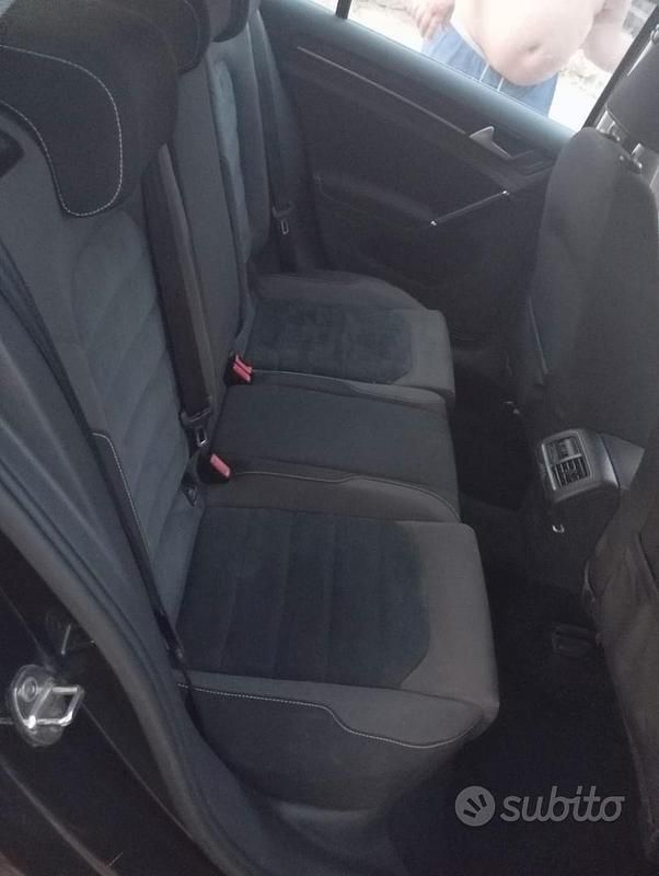 Usata VW Golf VII 2016 Nero Utilitaria