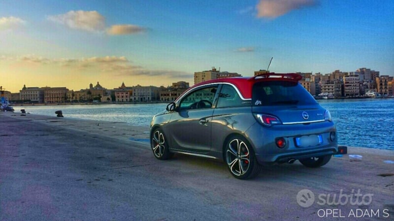 Usato 2015 Opel Adam 1.4 Benzin 150 CV (11.000 €)