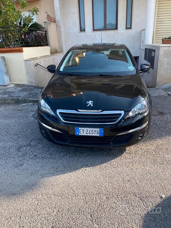 Usata Peugeot 308 116 CV (85 kW) 2015 Nero Station wagon