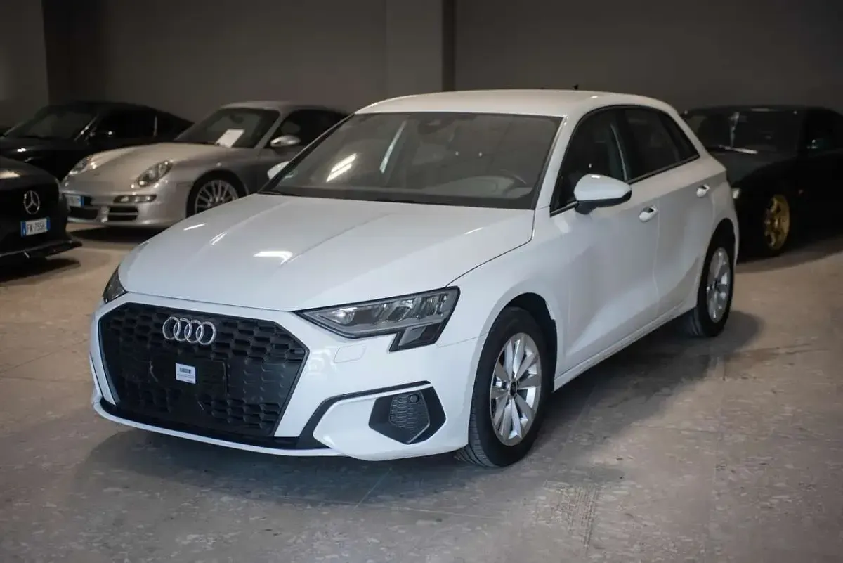 Usata Audi A3 116 CV (85 kW) 2021 Bianco Berlina