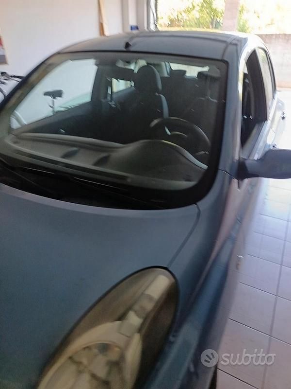 Blu Usata 2009 Nissan Micra Due volumi | 2700 € (Buon prezzo) - Immagine 1/4