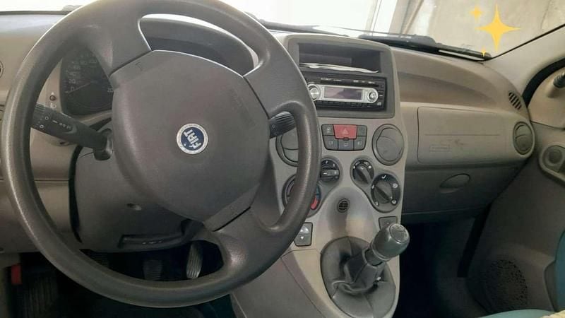 Begagnad Fiat Panda Dynamic 60 HK (44 kW) 2006 Halvkombi
