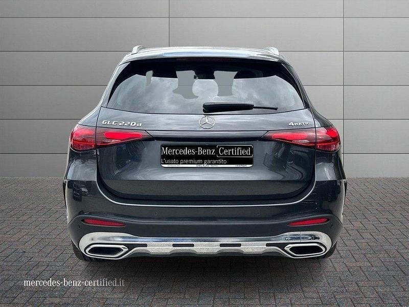 Usata Mercedes GLC220 AMG Line Premium 197 CV (144 kW) 2025 Grigio scuro SUV