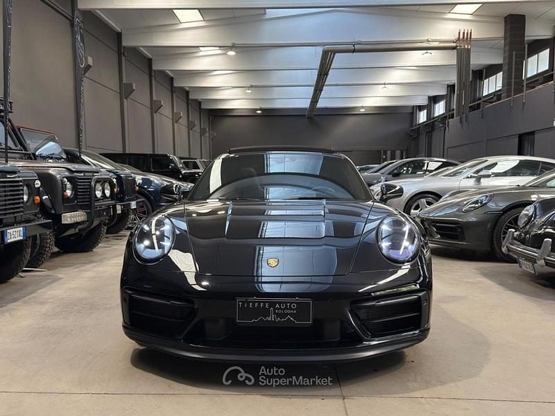 Usata Porsche 911 Carrera GTS 480 CV (353 kW) 2024 Nero metallizzato Coupé