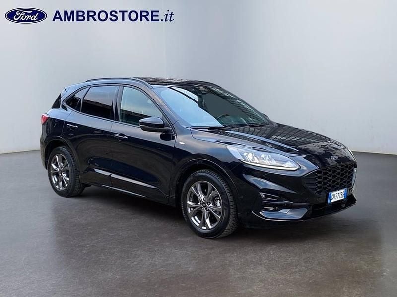 Usata Ford Kuga ST-Line 190 CV (139 kW) 2022 Agate black SUV