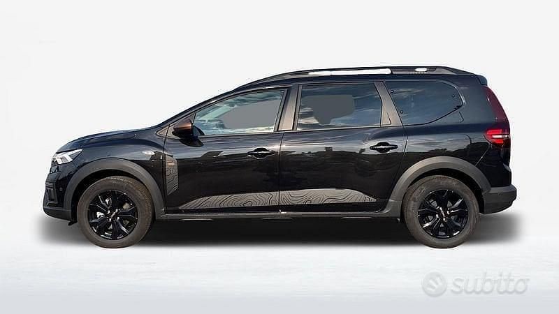 Usata Dacia Jogger Extreme 143 CV (105 kW) 2025 Nero Monovolume