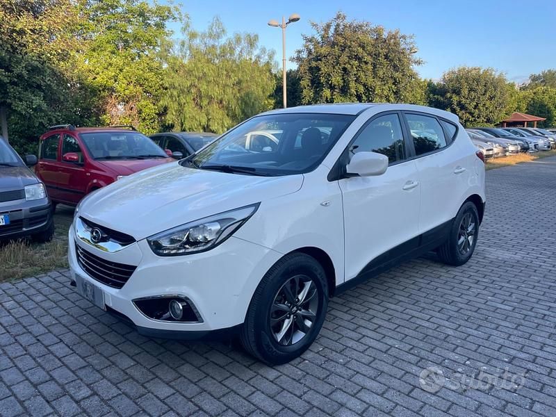 Bianco Usata 2014 Hyundai ix35 Classic SUV | 7500 € (Super prezzo) - Immagine 1/4