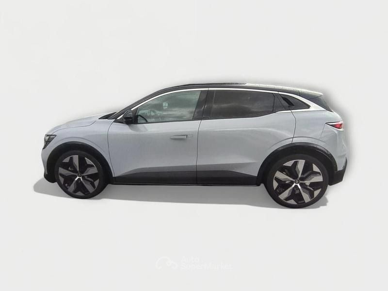 Usata Renault Megane E-Tech Techno 161 kW (220 CV) 2022 Bianco Station wagon