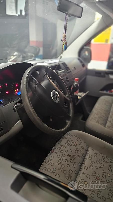 Usata VW Transporter 116 CV (85 kW) 2006 Bianco Furgone