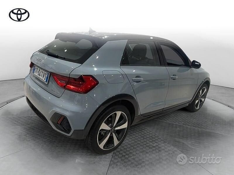 Usata Audi A1 116 CV (85 kW) 2024 Verde SUV