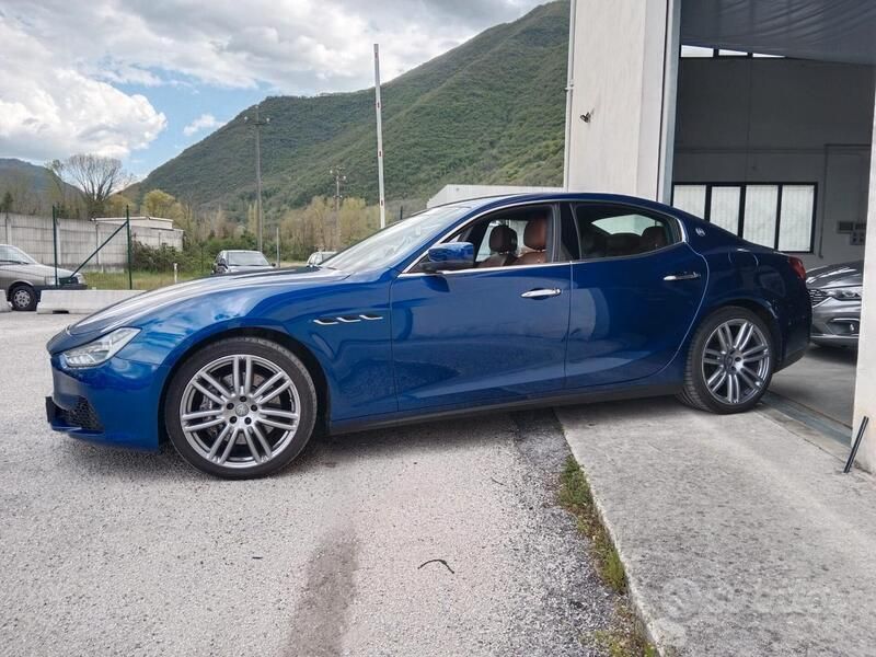 Usata Maserati Ghibli 250 CV (183 kW) 2016 Blu Coupé