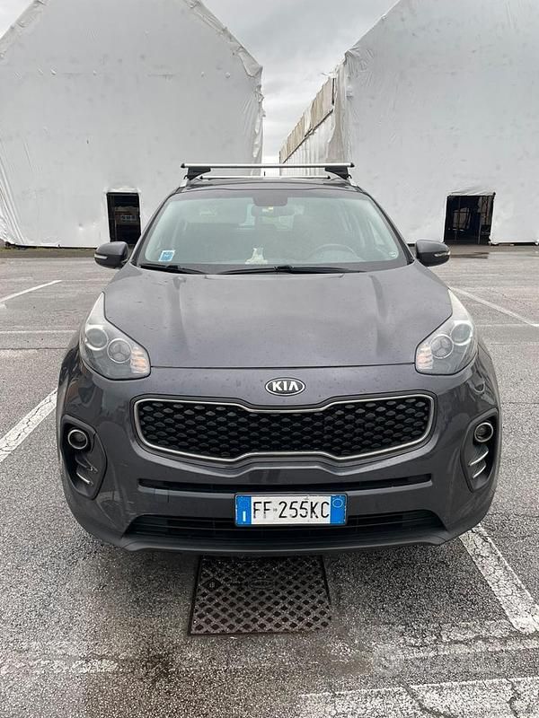 Usata Kia Sportage 141 CV (103 kW) 2016 Grigio SUV