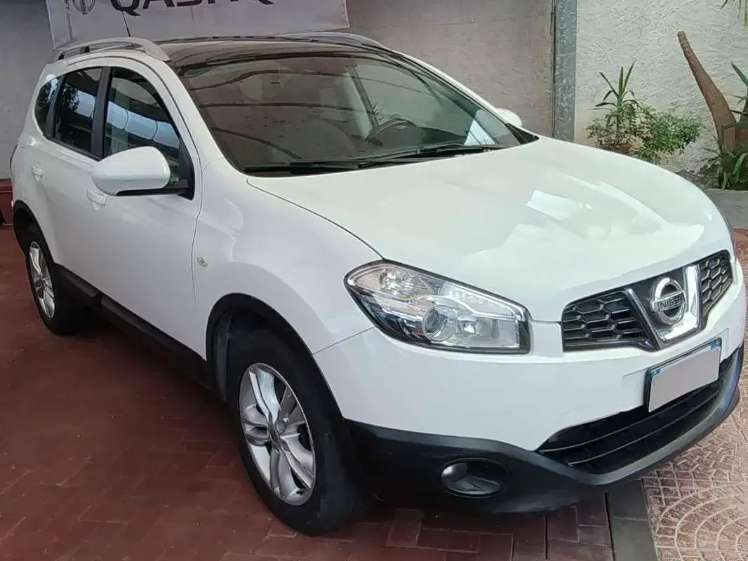 Usata Nissan Qashqai +2 N-Connecta 150 CV (110 kW) 2011 Bianco SUV