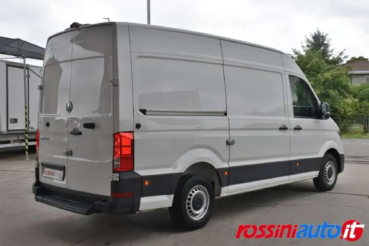 Usata MAN TGE 140 CV (102 kW) 2022 Bianco candy Furgone