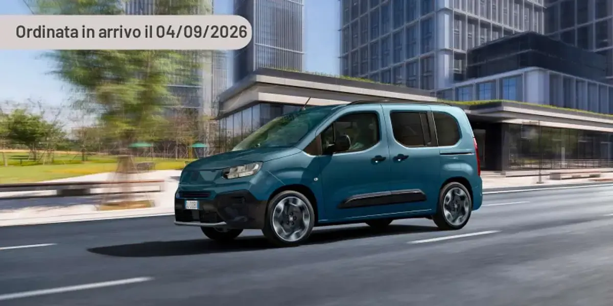Nouvelle Fiat Qubo Pop 131 ch (96 kW) 2026 Argent Monospace