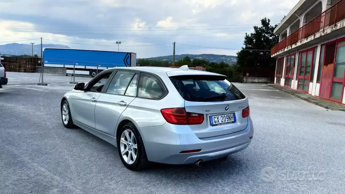 Usata BMW 320 184 CV (135 kW) 2013 Grigio Station wagon