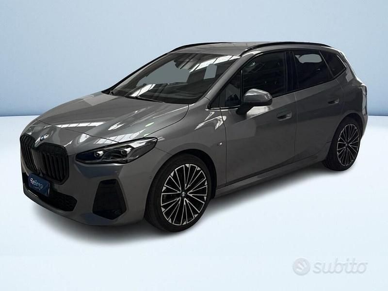 Usata BMW 218 Active Tourer M Sport 150 CV (110 kW) 2025 Grigio metallizzato Monovolume