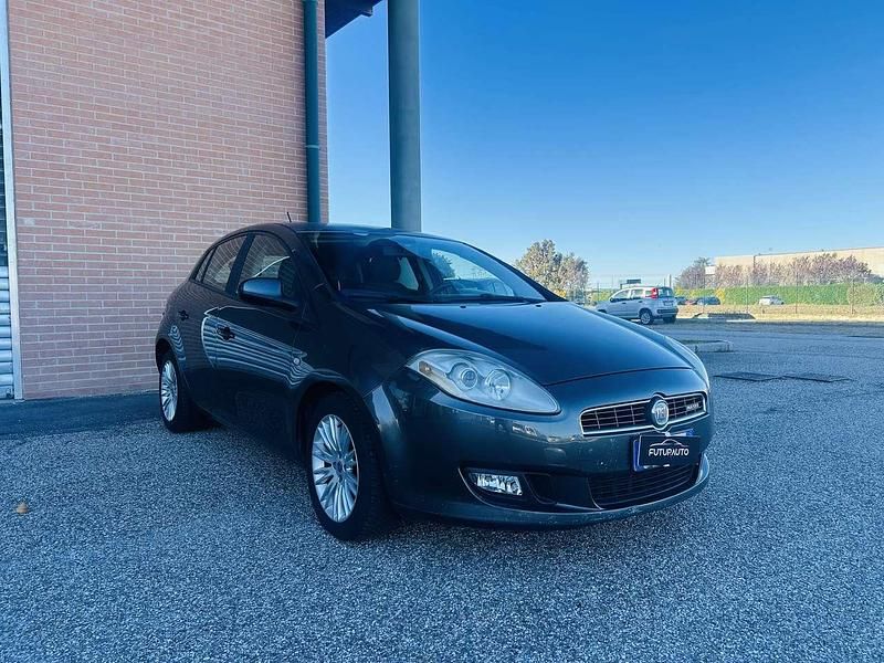 Usata Fiat Bravo Dynamic 120 CV (88 kW) 2008 Grigio Utilitaria