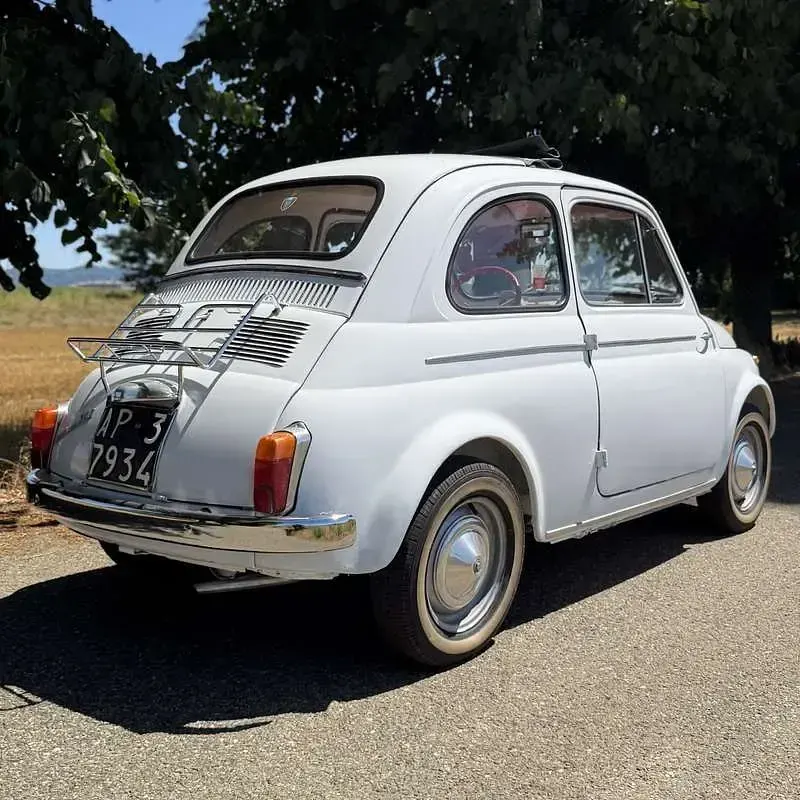 Usata Fiat 500 18 CV (13 kW) 1963 Utilitaria