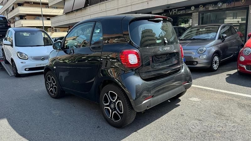 Usata Smart ForTwo Coupé Prime 90 CV (66 kW) 2019 Nero Coupé
