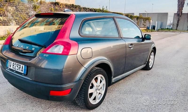 Usata Volvo C30 Momentum 136 CV (100 kW) 2008 Utilitaria