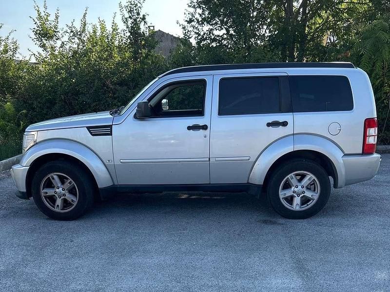 Grigio Usata 2007 Dodge Nitro SXT SUV | 6690 € (Ottimo prezzo) - Immagine 1/4