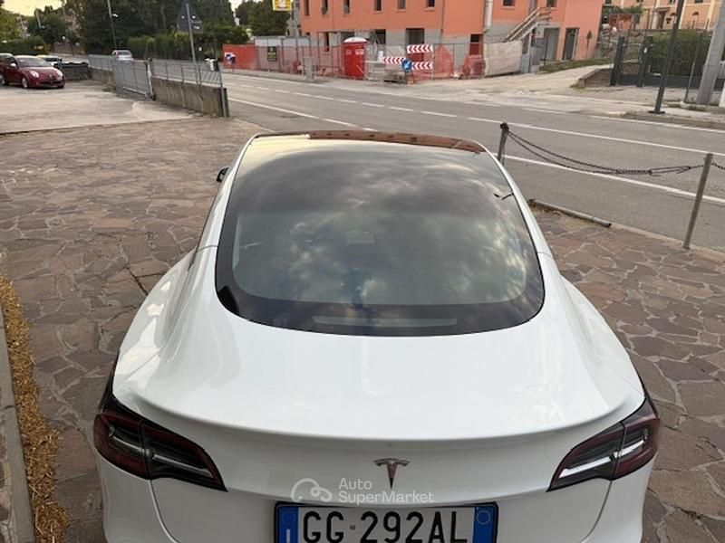 Usata Tesla Model 3 152 kW (208 CV) 2021 Bianco Berlina