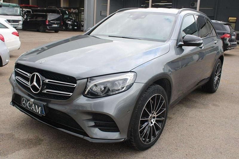 Grigio Usata 2017 Mercedes GLC250 Premium SUV | 24.700 € (Buon prezzo) - Immagine 1/4