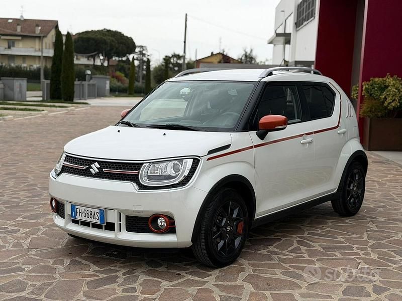 Usado Suzuki Ignis 90 CV (66 kW) 2017 Blanco SUV