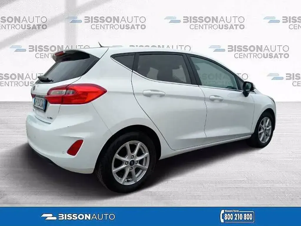 Usata Ford Fiesta Titanium S 125 CV (91 kW) 2021 Bianco pastello Utilitaria